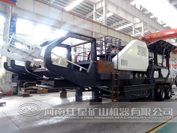 移動反擊式破碎機(jī)