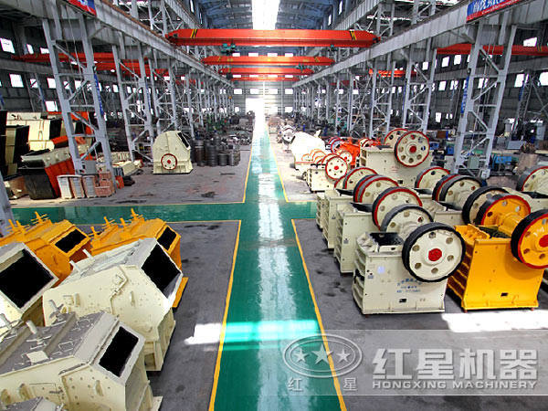 顎式破碎機生產車間 顎式破碎機生產車間