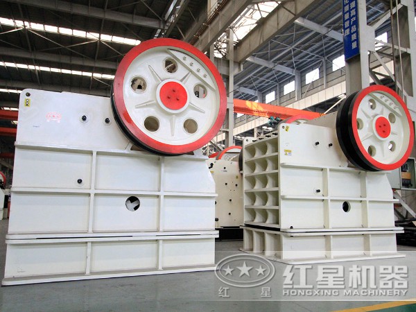 采石場顎式破碎機(jī)