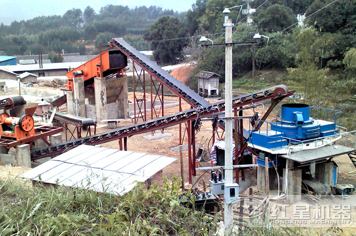 鵝卵石制砂生產線現場 鵝卵石制砂生產線現場