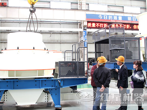 對客戶進行全程服務 對客戶進行全程服務