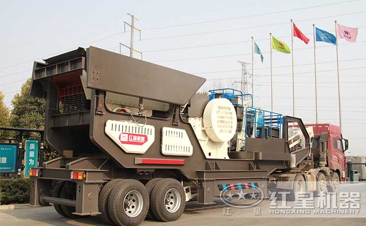 移動粉碎機發貨現場 移動粉碎機發貨現場