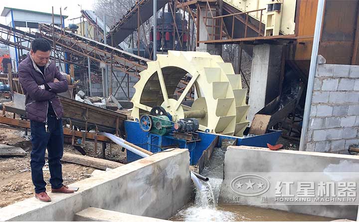 設有沉淀池洗砂機客戶現場 設有沉淀池洗砂機客戶現場