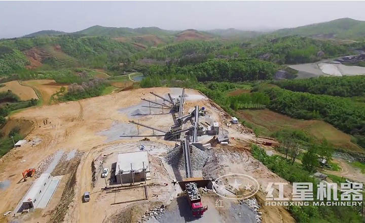 廣西大型碎石現(xiàn)場 廣西大型碎石現(xiàn)場