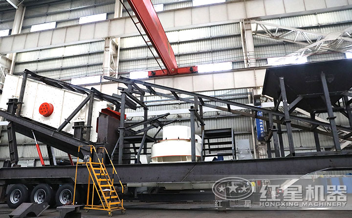 可移動(dòng)石料碎石機(jī) 可移動(dòng)石料碎石機(jī)