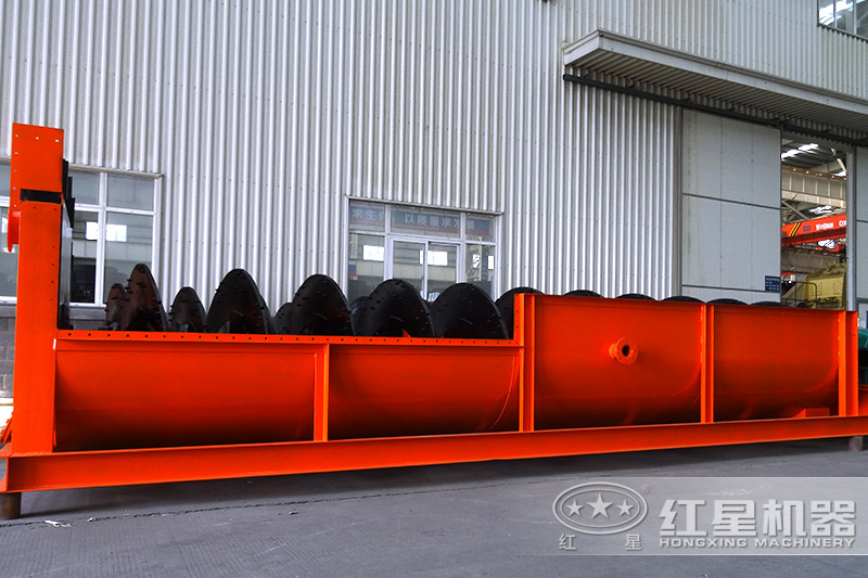 選礦廠常用洗砂設備——大型螺旋式洗砂機 選礦廠常用洗砂設備——大型螺旋式洗砂機