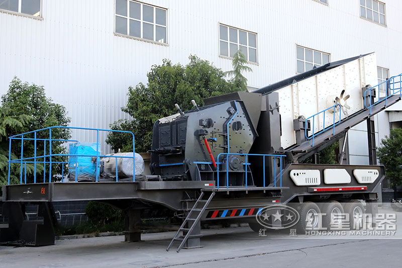 移動反擊式碎沙機設備實拍 移動反擊式碎沙機設備實拍