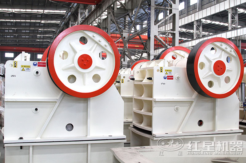 白榴石破碎機 白榴石破碎機